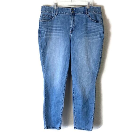 Lane Bryant Skinny Jeans Tighter Tummy Technology Size 24 - Picture 1 of 5